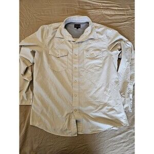 Wrangler ATG Men’s Pearl Snap Long Sleeve Utility Shirt